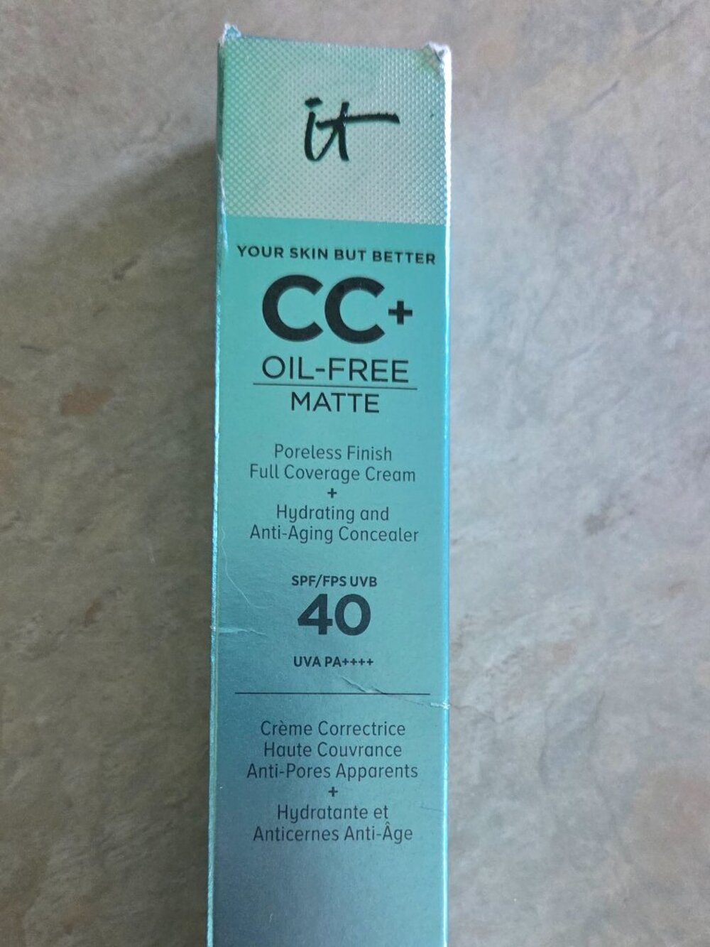 It CC+ Oil-Free Matte